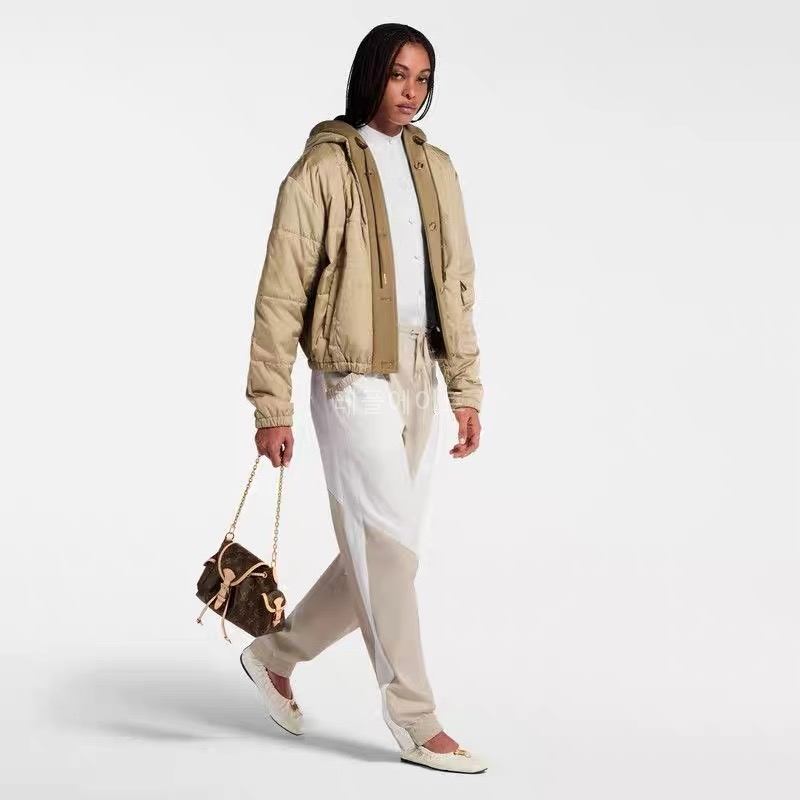 LOUIS VUITTON-루이비통 1AIAHS 후디드 퀼티드 립스톱 재킷