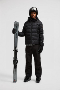 몽클레어-MONCLER J20971A5054053864 Camurac Hooded Short Down Jacket