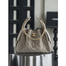 샤넬 Fall-Winter 2025/26 CHANEL 25 스몰 한드 백