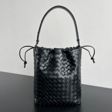 보테가 베네타 - BOTTEGA VENETA 인트레치아토 비블리오테카 버킷 백