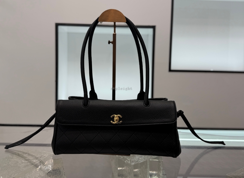 CHANEL-샤넬  AS6288-B24248-94305  2026 봄 여름 스몰 쇼핑백