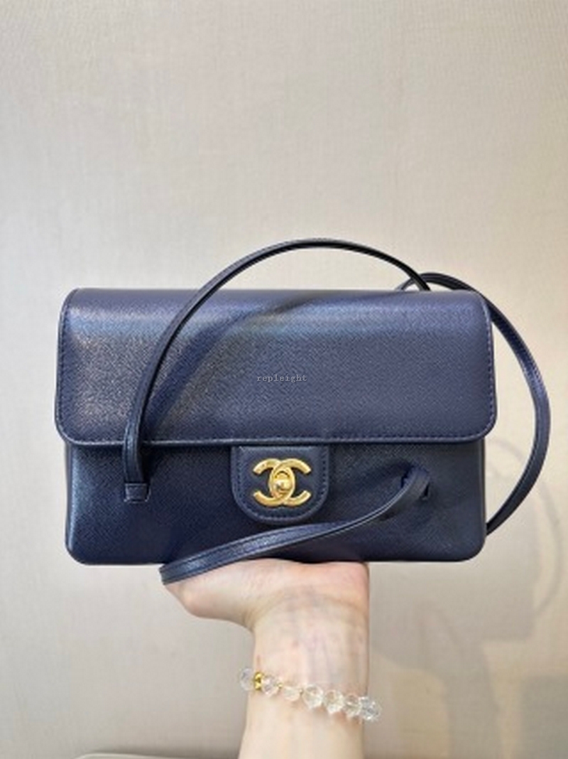 CHANEL-샤넬  AS6130-B23483-U2366 2026 봄 여름 프리-컬렉션 스몰 플랩 백