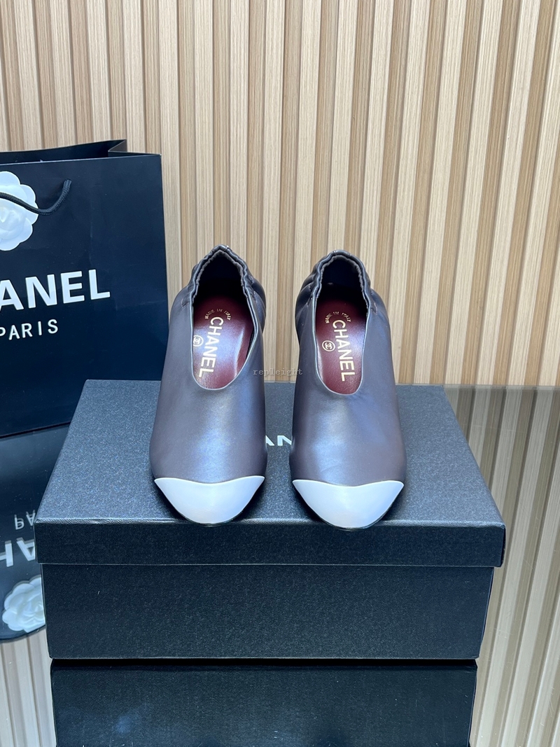 CHANEL-샤넬   G47191-B24323-U9904 봄 여름 펌프스 (8cm)